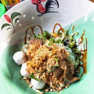 ก๋วยเตี๋ยวป้าน่าหม้อ