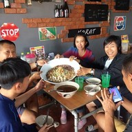 ก๋วยเตี๋ยวป้าน่าหม้อ