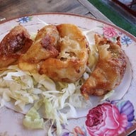 เมนูของร้าน บะหมี่จอมพลัง ตลาดรถไฟศรีนครินทร์