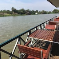 คุ้มหม่อมไฉไล
