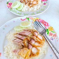 เมนูของร้าน ข้าวมันไก่เจ๊เหนียว   2  ถ.เอกนคร