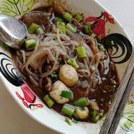 เมนูของร้าน ก๋วยเตี๋ยวเรือเส้นสะดุ้ง