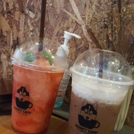 เมนูของร้าน Husky Café  Khon Kaen