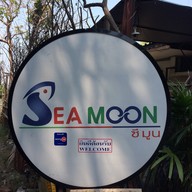 The Sea moon
