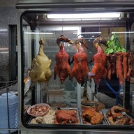 หน้าร้าน ลัคกี้โภชนา