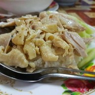 เมนูของร้าน ร้านน้องข้าวฟ่างมันไก่ตอน
