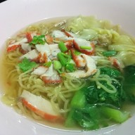 เมนูของร้าน สหชัย บะหมี่เกี๊ยวปูหมูแดง