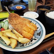 Ringer Hut Nagasaki Champon เค วิลเลจ
