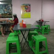 บรรยากาศ สหชัย บะหมี่เกี๊ยวปูหมูแดง
