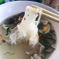 ก๋วยจั๊บอุบลน้ำใส(เจ้าเก่า)