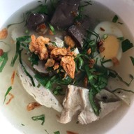 ก๋วยจั๊บอุบลน้ำใส(เจ้าเก่า)