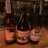 Buff Bar & Bistro สะพานควาย