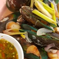 หลี จิ้มจุ่มลาบอุดรฯ