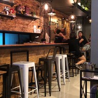 กะเพราไฟลุก