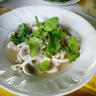 ลาบป้าเพ็ญ