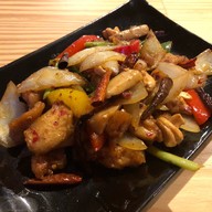 กะเพราไฟลุก