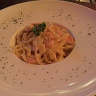 Buff Bar & Bistro สะพานควาย