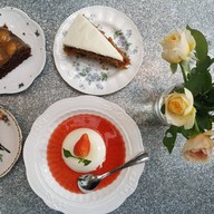 เมนูของร้าน Little Tree Garden