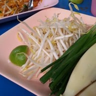 เมนูของร้าน ผัดไทย-หอยทอด ลาดปลาเค้า 52