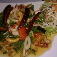 สายใหม่สะเดา
