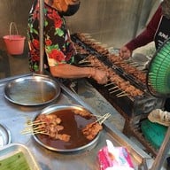 บรรยากาศ ข้าวเหนียวหมูปิ้ง เบิกฟ้า