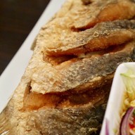 เมนูของร้าน R&B Karaoke สาทร