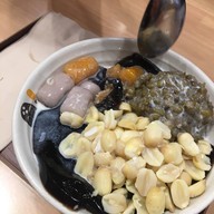 เมนูของร้าน QQ Dessert The Mall Bang Kapi