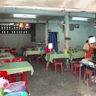 บรรยากาศ กาแฟมนต์วัดกลาง(ริมสระน้ำ)