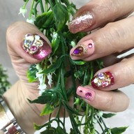 Hana Beauty & Nails Salon