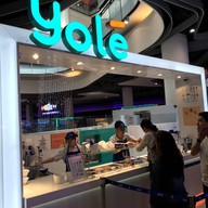 หน้าร้าน Yolé Bugis+