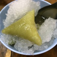 ร้านบัวลอย 3 รส  เจ๊ตุ๊ก ที่ใหม่อ่างเก็บน้ำประปานาสร้าง ที่ใหม่