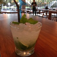 HIP BAR The Street Ratchada