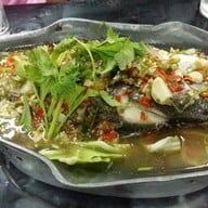 เมนูของร้าน ข้าวต้มบาทเดียว  สวนสยาม