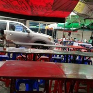 บรรยากาศ ข้าวแกงป้าแจ๋ว