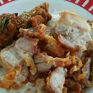 เมนูของร้าน ข้าวแกงป้าแจ๋ว