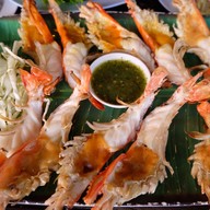เมนูของร้าน บ้านไม้ริมน้ำ แปดริ้ว