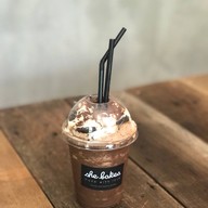 Shebakes, Organic Home Cafe & Studio