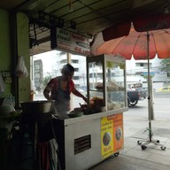 ชัยทิพย์ ถนนสมเด็จพระเจ้าตากสิน