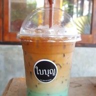 เมนูของร้าน ใบบุญ the little cafe อ่างทอง