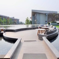 Deli Renaissance  Pattaya Resort & Spa