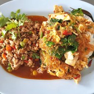 เมนูของร้าน โอ้โฮ สามย่าน สเต็กและตามสั่ง - ราชพฤกษ์