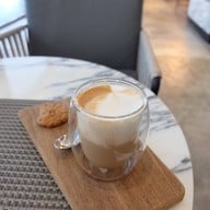 เมนูของร้าน Deli Renaissance  Pattaya Resort & Spa