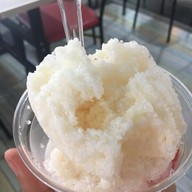 รวมมิตรแม่พลอย