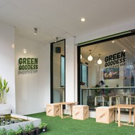 Green Goddess Smoothie Bar