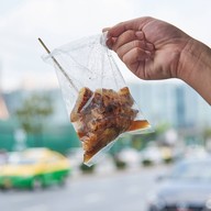 กล้วยปิ้ง หน้าร้านเฮ้งชุนเส็ง พระราม4