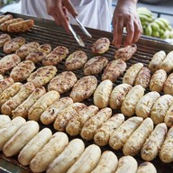 กล้วยปิ้ง หน้าร้านเฮ้งชุนเส็ง พระราม4