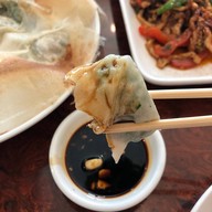 เมนูของร้าน เกี๊ยวจีน & โต๊ะกลม สตรีทฟู้ด พระราม 9 ถ.พระรามเก้า 49 (ซอย 9)