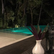 บรรยากาศ Treetip Restauarant (Nest Sense Resort)