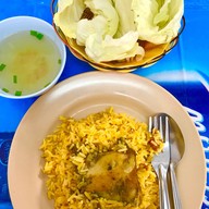 เมนูของร้าน ข้าวหมกไก่แม่เขียวท่าม้า