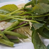 ร้านส้มตำป้าลำยอง